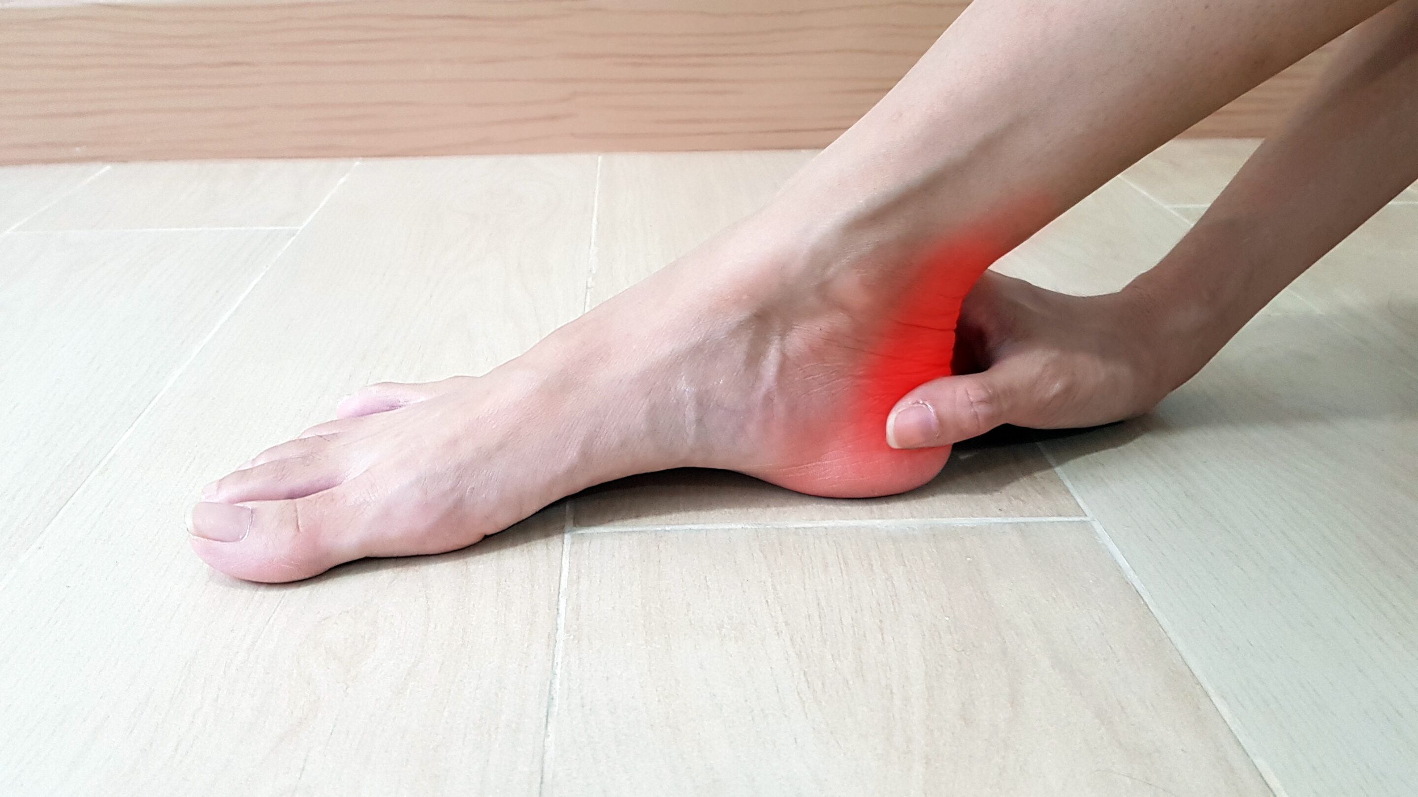 Person with Achilles tendinitis